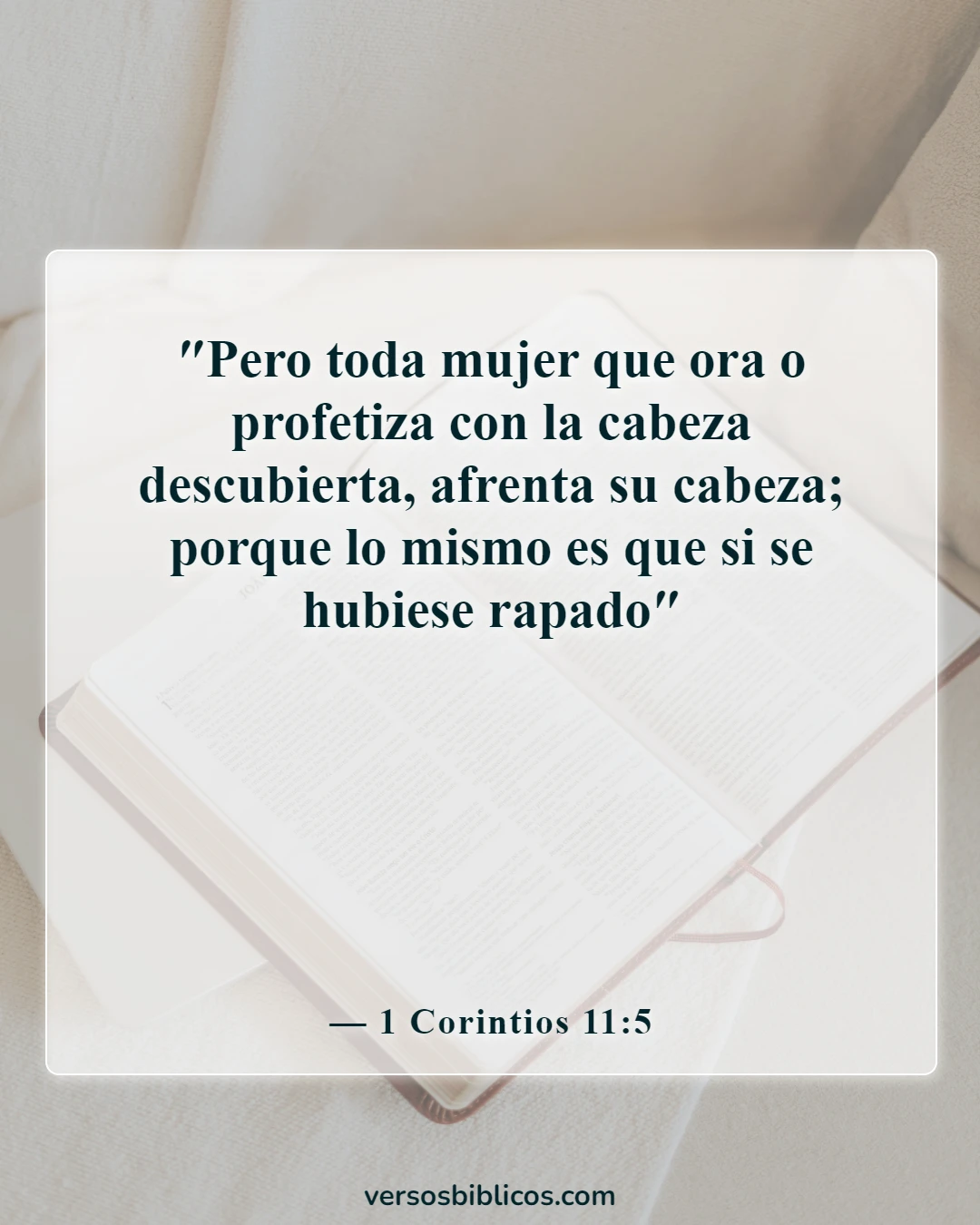 Versículos de la Biblia sobre mujeres predicadoras (1 Corintios 11:5)