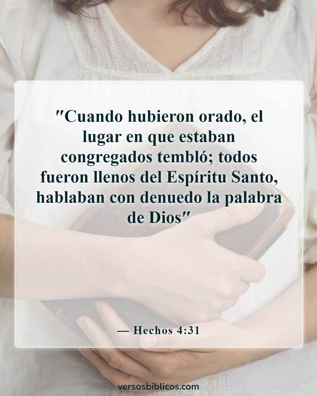 Versículos de la Biblia sobre cómo compartir tu fe (Hechos 4:31)